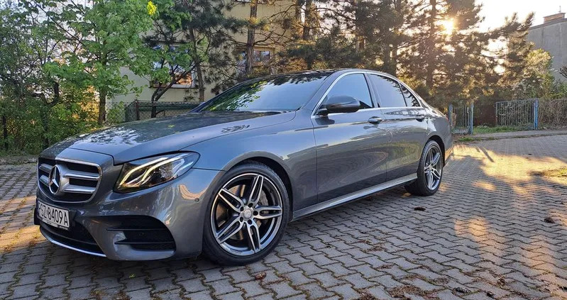 samochody osobowe Mercedes-Benz Klasa E cena 149999 przebieg: 107000, rok produkcji 2016 z Szamotuły